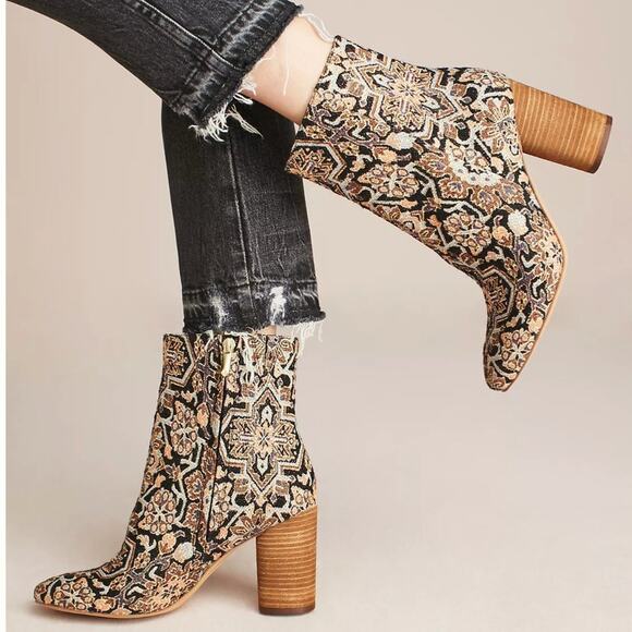 Anthropologie Shoes - Anthropologie Sam Edelman Corra Tapestry Ankle Boots Size 6
